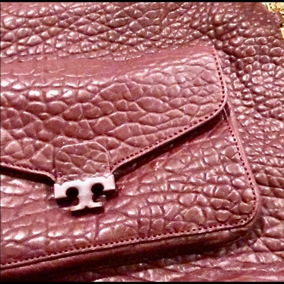 Tory Burch Maroon Pebbled Foldover Crossbody bag - Picture 5 of 6